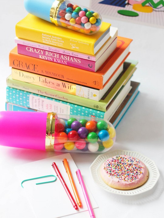 DIY Sprinkle Pill Paperweight